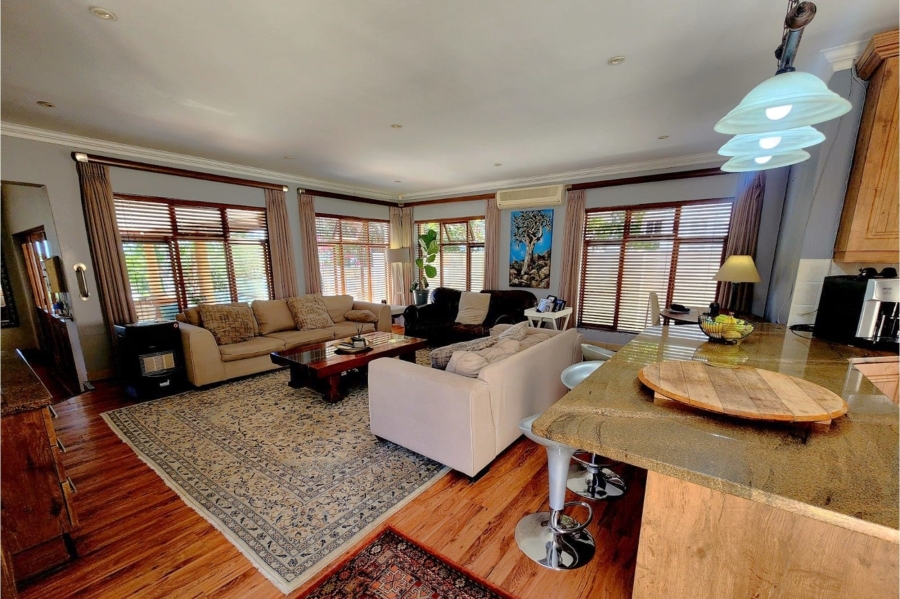 3 Bedroom Property for Sale in Linkside Western Cape